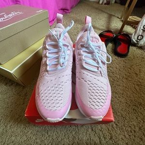 AirMax 270